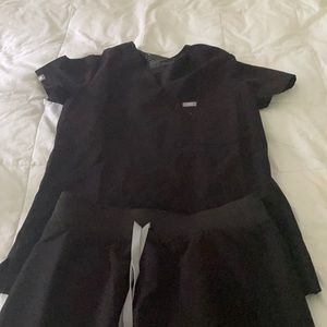 Figs black scrub set